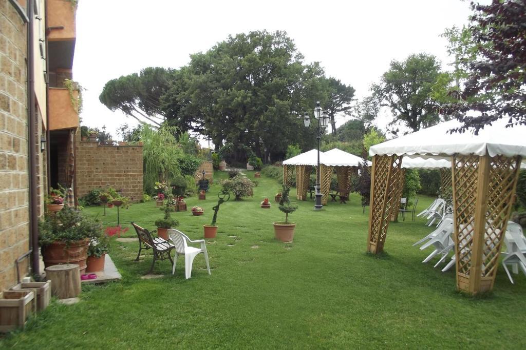 Aparthotel Antica Della Via Francigena 3*
